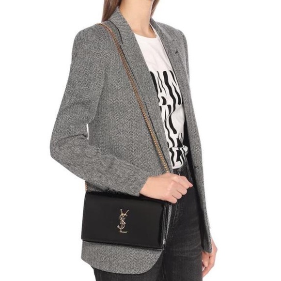 Saint Laurent | Cassandre Glossed Bag - Picture 5 of 17